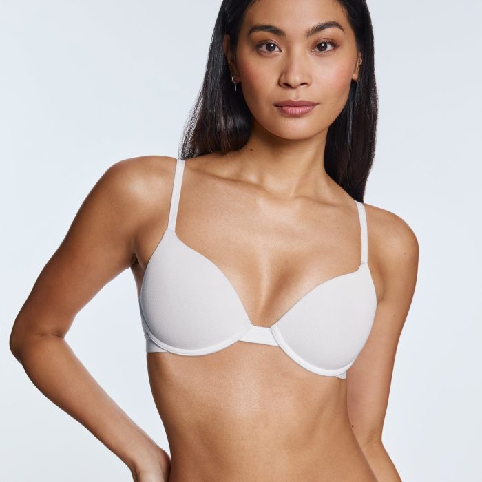 COTTON_LU_BIKINI_WHITE_0185_c49f70ab-8668-4d8d-a5b9-cd9f7ec4cb94.jpg