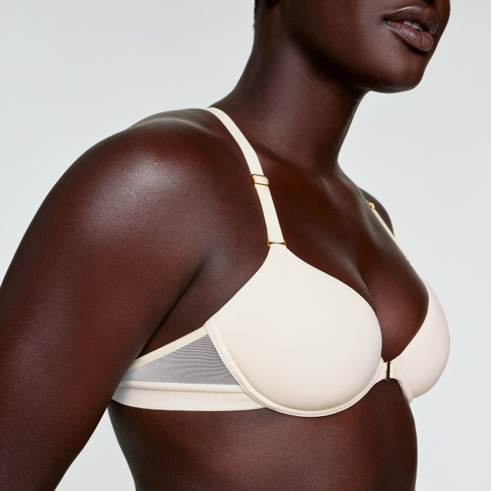 ECRU_RACERBACK_SMO0THLACEBIKINI_0637.jpg