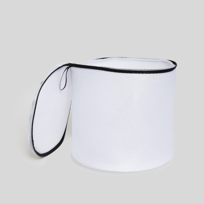 LAUNDRYBAG_L_0114_8abb7bbc-b923-409b-9576-4135684d7c6c.jpg