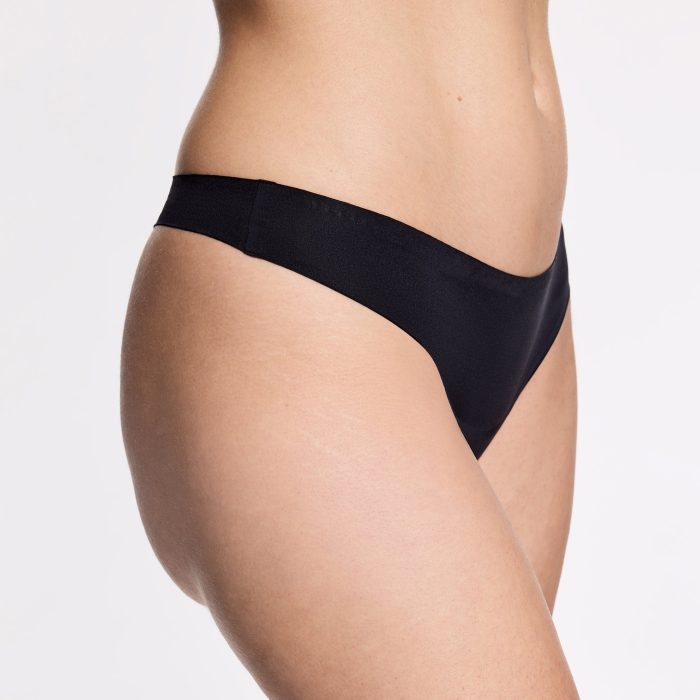 RBLU_NST_BLACK_0484.jpg