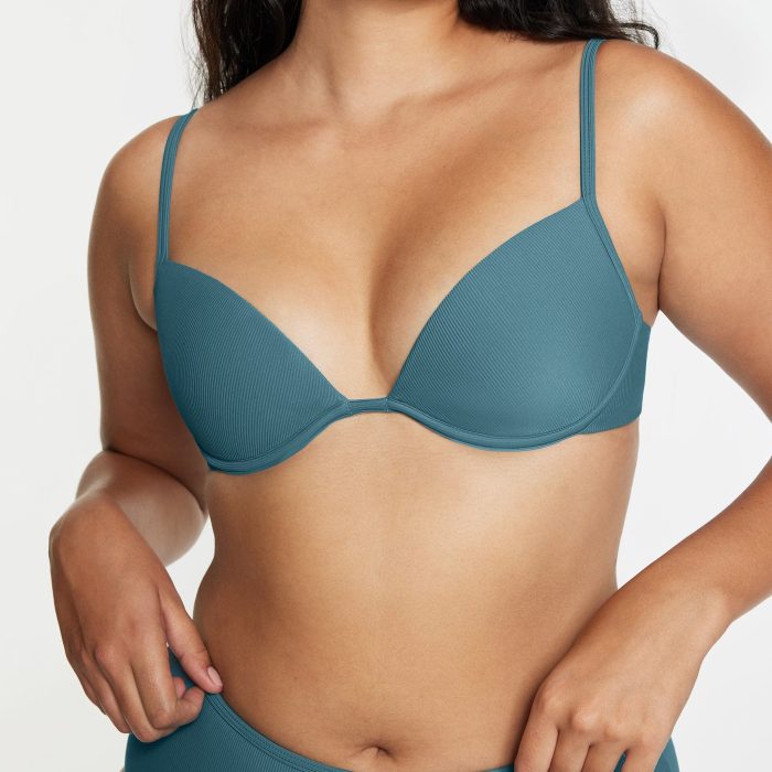 SCOOP_BIKINI_ISLE_9914.jpg