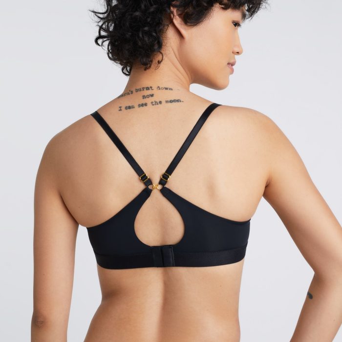 T-SHIRTBRAS_black_0984.jpg